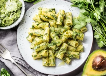 Was kann man Leckeres mit Avocado machen? Die besten Rezepte & Ideen