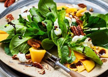 Was kann man Leckeres mit Feldsalat machen? Die besten Rezepte und Ideen