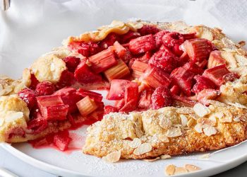 Was kann man Leckeres mit Rhabarber machen? Die besten Rezeptideen